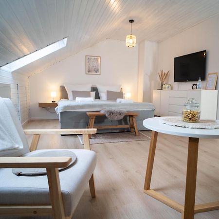 Charmantes Apartment Mit Balkon Mindelheim Eksteriør billede