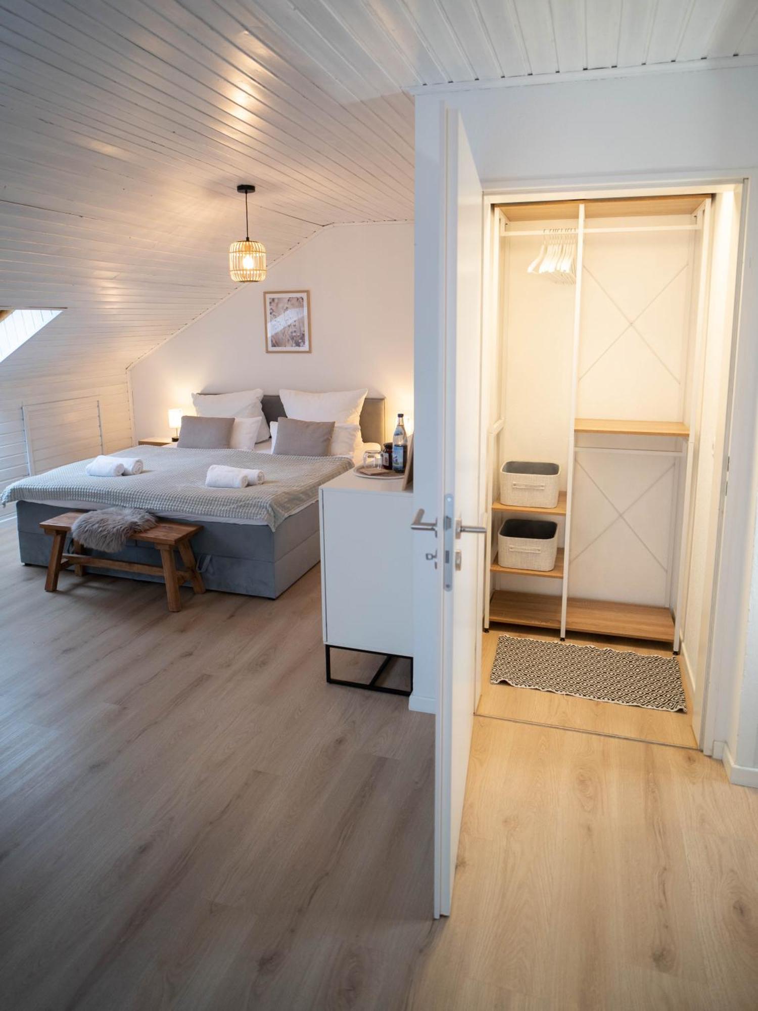 Charmantes Apartment Mit Balkon Mindelheim Eksteriør billede