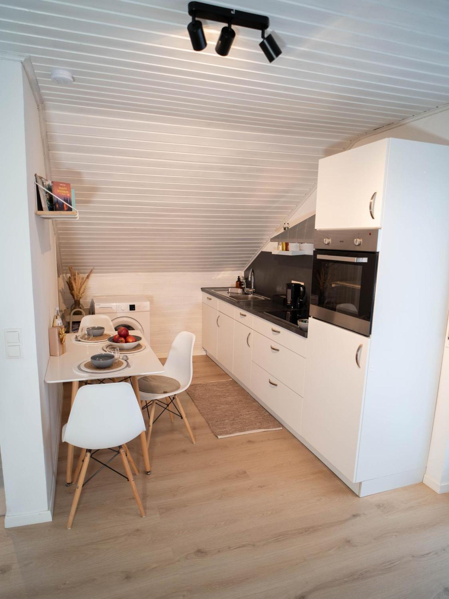 Charmantes Apartment Mit Balkon Mindelheim Eksteriør billede